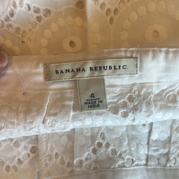 Banana Republic White Cotton Eyelet Lace Skirt Size 4 - Picture 13 of 13